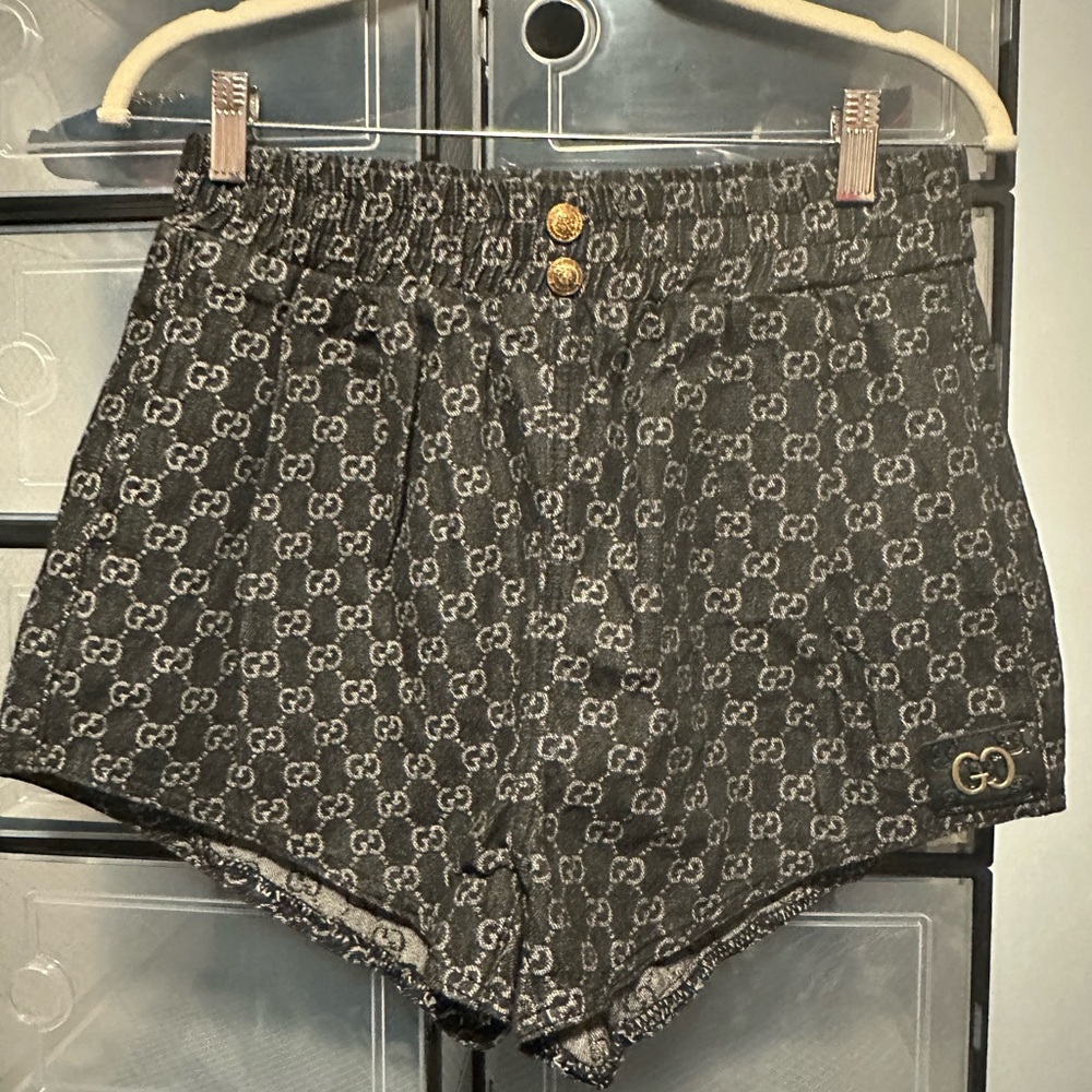 Wild Time Fashion Black High Waist Shorts